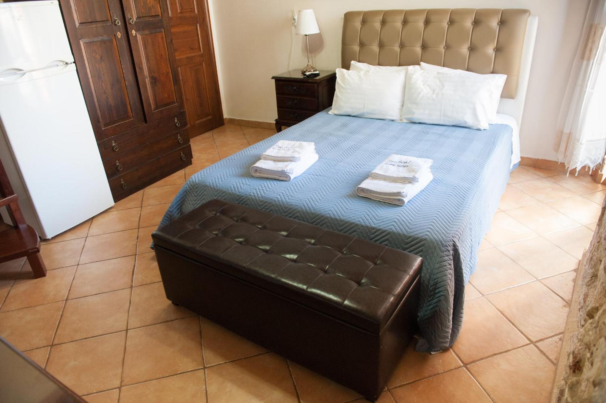 Seafront Stone Suites Vonitsa Exterior foto