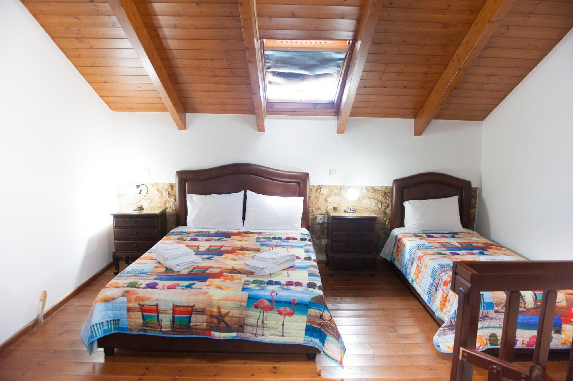 Seafront Stone Suites Vonitsa Exterior foto